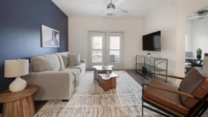 Landing | Stylish 2BD, Gym, Game Room - Image 2