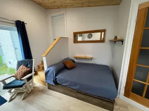 Francine's Studio Apartment - Image 5