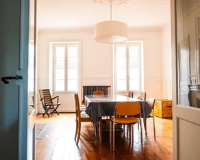 Large bourgeois house in the heart of the city - Image 4