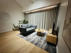 Two Horizons Apartment 6 - Image 3