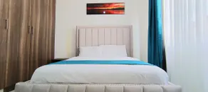 Tina's Home-Modern & Stylish - Image 2