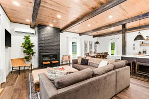 Corona Pines Retreat - Image 2