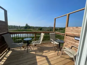 Shaikh Villa in Kinston-5BR-7beds-Pond View - Image 4