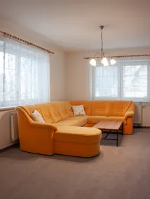 Apartment with shared pool - Image 5