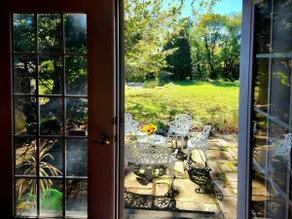 Villanova Family Home 4 BR 3.5 Baths • 5+Parking - Image 4