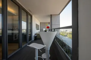 SKY27 Executive Luxury Terrace - Image 5