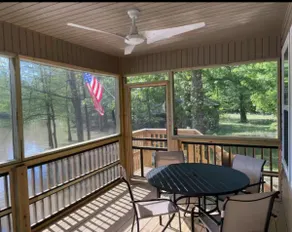 Black River Getaway - Image 3