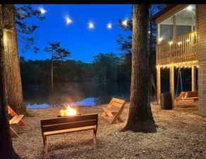 Black River Getaway - Image 2