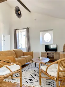 Cozy space with a view of the cathedral – historic center - Image 2