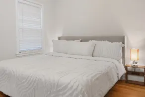 Charming Midtown Retreat - Image 5