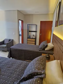 Flat near Downtown and Airport - Image 2
