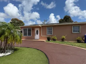4/2 Hollywood Retreat | Minutes to Casino & Beach - Image 3