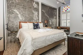 Elegant Century Residence ~ Downtown | 7 min to UT - Image 3