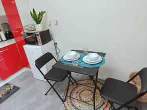 Fully private furnished studio - Image 4