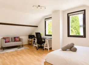 Family house for 8 people • On the outskirts of Angers - Image 3