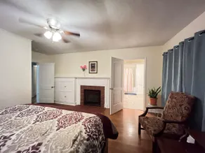 Relaxing King Suite - Central Shoals Location - Image 3