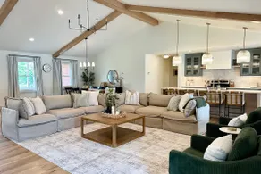Country Comfort with Pool Family & Groups - Image 3