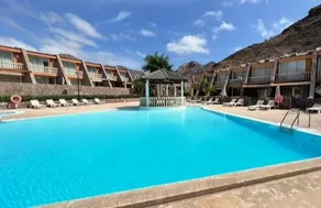 The holiday home of the eternal sun - Image 3