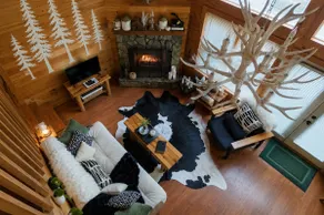 Luxury Chalet Near Helen • Hot Tub & Fire Pit - Image 2