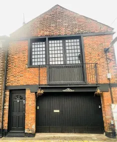 The workshop - Image 2