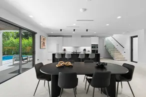 Luxury Pool Villa // 5bd 4ba - Image 3