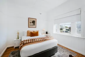 Mygoura Cottage—Charming Country Living in Town - Image 2