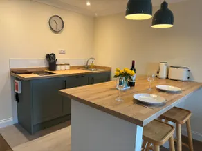 The Coach House Annex - Image 3