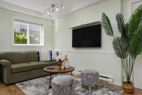 Cozy and Relaxing Private Getaway Free Parking - Image 2