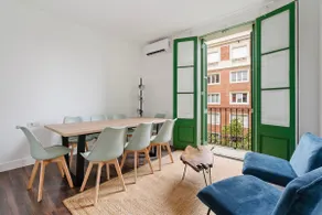 Muntaner Apartments - Image 2