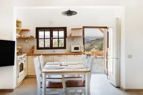 Xenoula Suite - Image 3