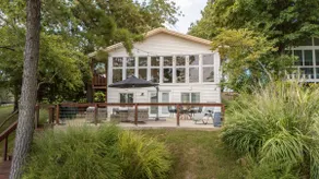Waterfront, Views, Pet friendly with fee, Kayaks - Image 4