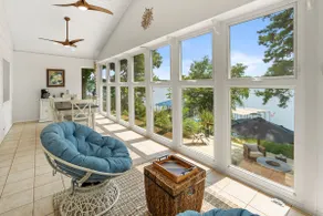 Waterfront, Views, Pet friendly with fee, Kayaks - Image 3