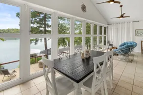 Waterfront, Views, Pet friendly with fee, Kayaks - Image 2
