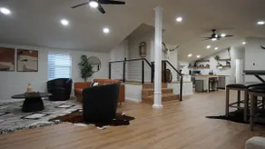 Modern Texan Retreat | Close to World Cup Venue - Image 2