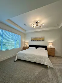 Modern Cottage - Image 2