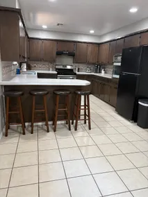Home in town - Image 5