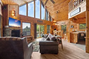 Bear Necessities Lodge - Image 3