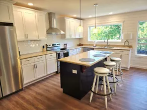 Quiet Cove Getaway gourmet style - Image 4