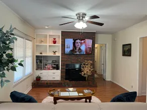 Comfy Queen Bed in Cliff Heaven Subdivision - Image 4