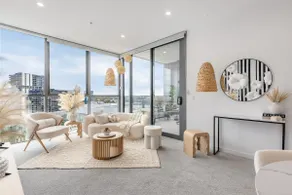 Chic 1BR with Pool, Near Canberra Hospital n Mall - Image 2