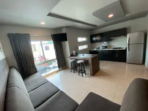 Private, safe 5-star suite - Image 2