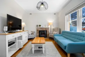 Rosella Cottage - Image 2