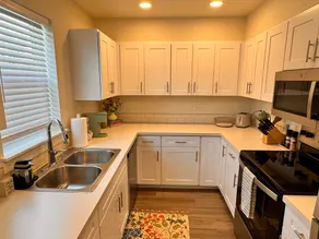 3-New Wine Country Home - Image 3