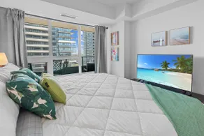 Pickering Home near Casino 23 min to TO by GO - Image 2