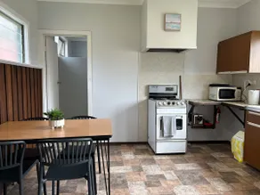 Bemm River Bungalows - Bellbird Abode - Bungalow 1 - Image 3