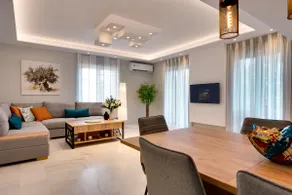 Spacious Modern 3BD Apartment - Image 4