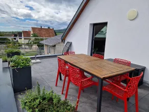 Beautiful 100 m² air-conditioned apartment with terrace - Image 5
