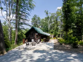 Cozy Cabin Stay in Amish Country + Jacuzzi - Image 3