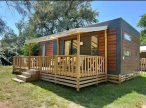 Family Mobile Home - Pool, Slides & Lake - Image 2