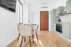 Modern Apt 2min from Station [Centro Monza] - Image 5